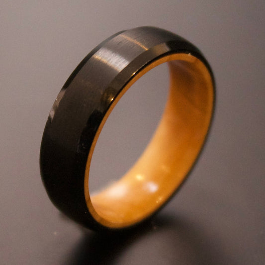The Heritage in Black Carbon - Mondeu